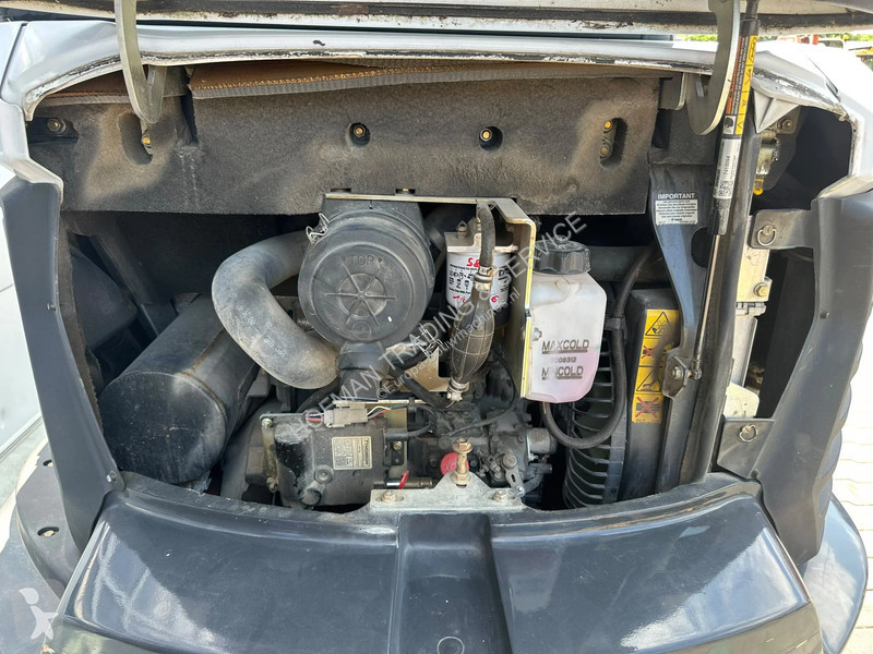 جرافة Bobcat E34