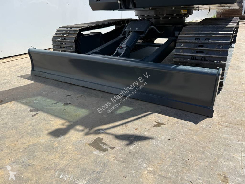 جرافة Hyundai HX60 G - BRAND NEW / Hammer Lines...