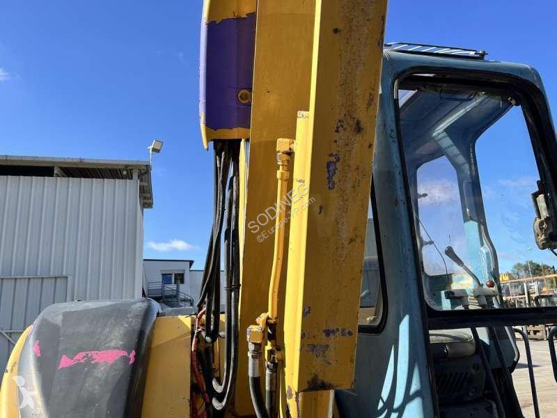 جرافة Komatsu  PC75UU-3