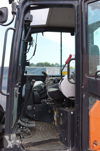 Rýpadlo Hitachi ZX26U-6 CLR