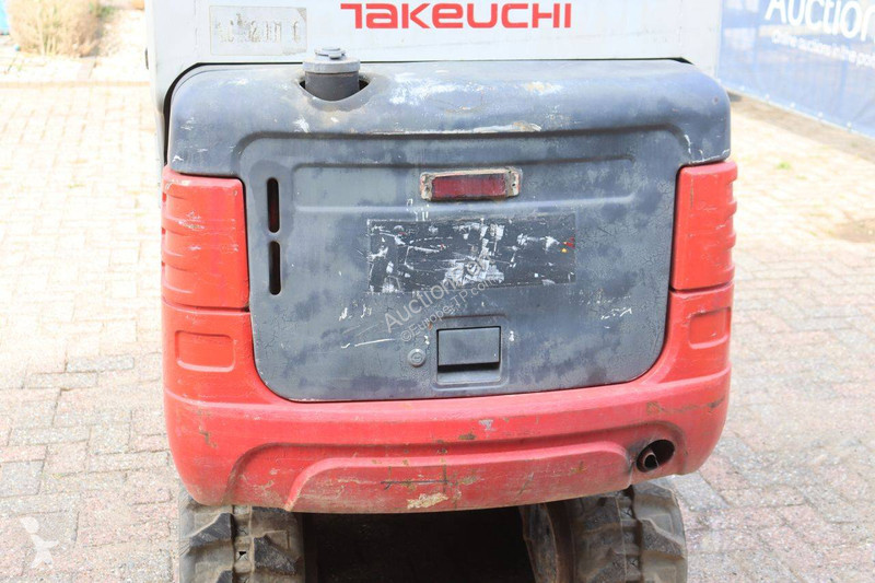 Rýpadlo Takeuchi TB219
