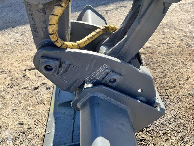 Skovl Volvo