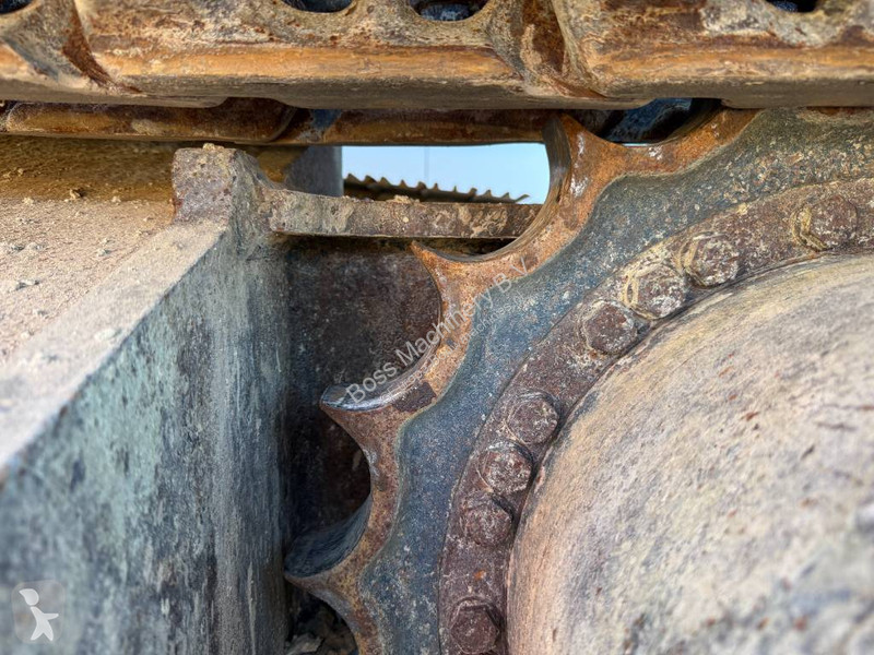 جرافة Hyundai - 360° Camera / Automatic Greasing