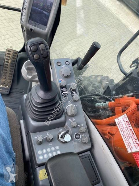 Экскаватор Hitachi 140 W-6