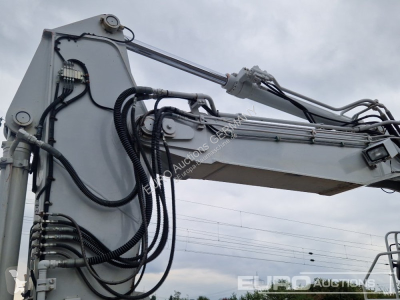 Pelle Hitachi ZX220W-5