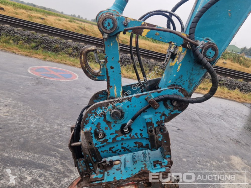 Excavator New Holland