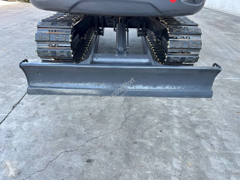 جرافة Doosan 9C