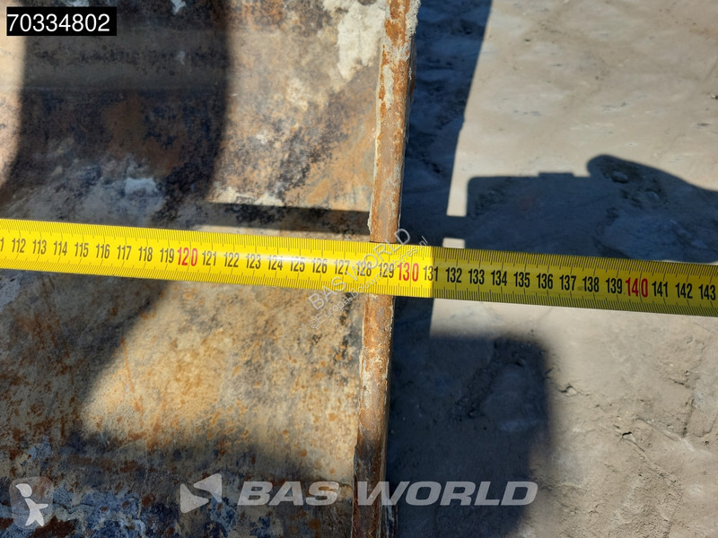 Pelle Kubota U36 4 3 Buckets