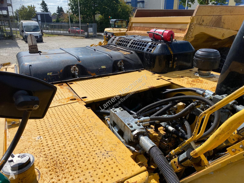 Excavadora Caterpillar