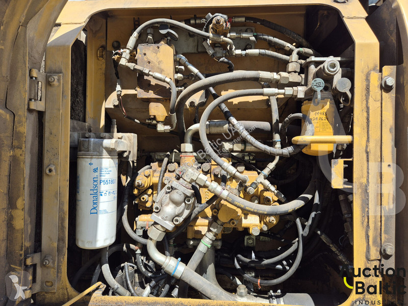 Excavadora Caterpillar