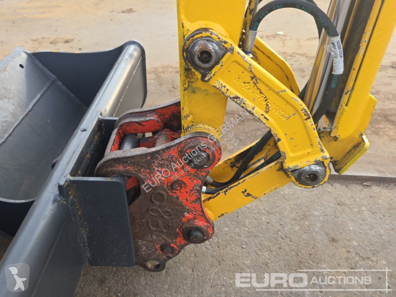 Багер Komatsu