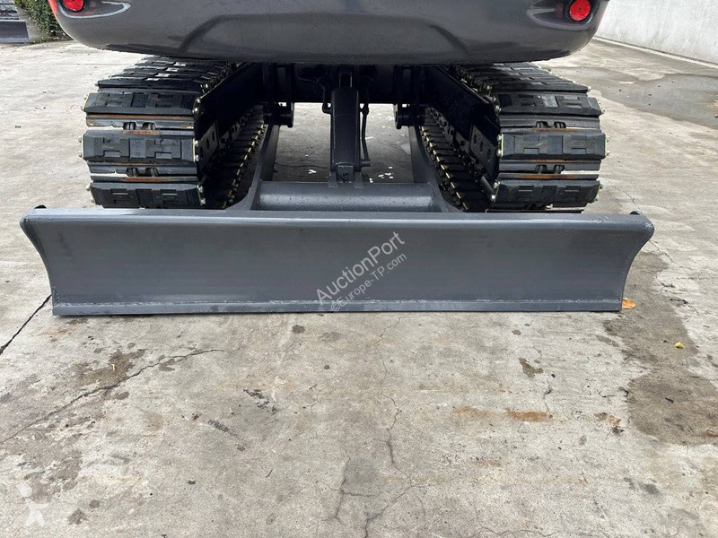 Escavadora Doosan 9C