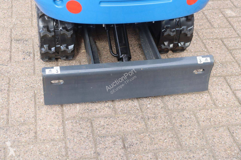 Екскаватор Rippa R06
