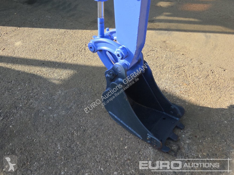 Kubota KX-014 excavator
