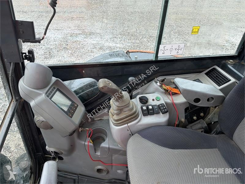 Escavadora Hitachi ZX33U-6 Mini Excavator