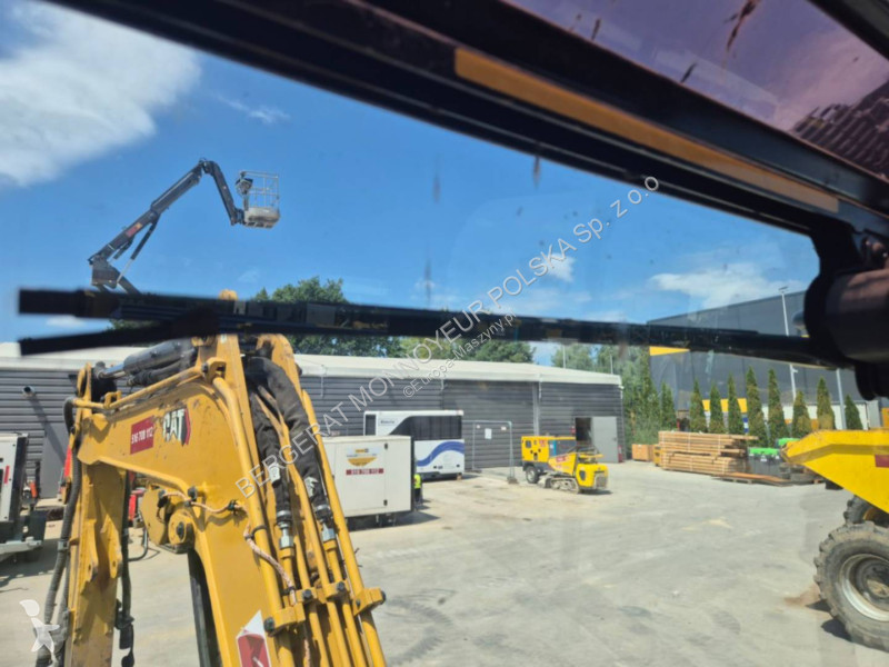 Escavadora Caterpillar 302.7-07CR