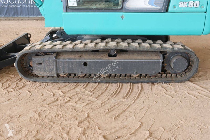 جرافة Kobelco 8