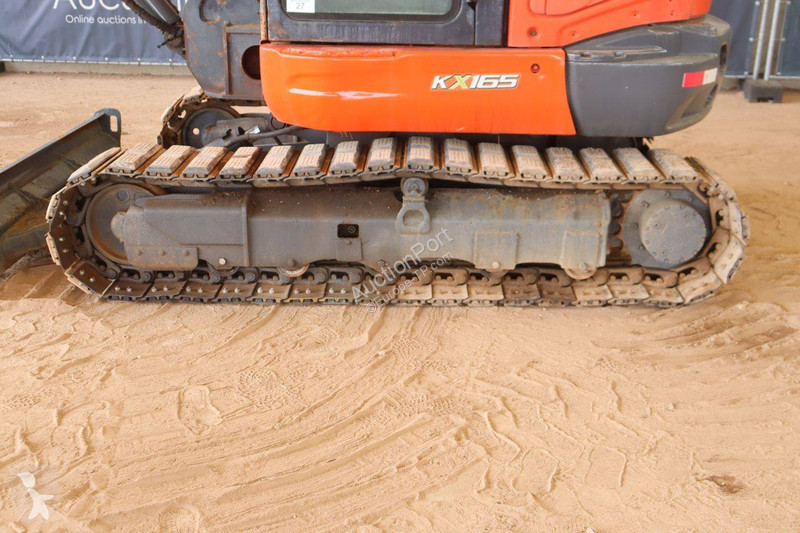 Excavadora Kubota KX165-5