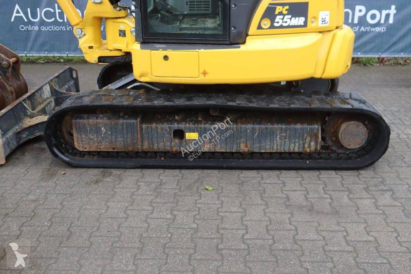Excavadora Komatsu PC55MR-5E0