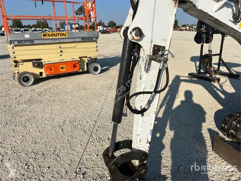 جرافة Bobcat E17Z Mini Excavator