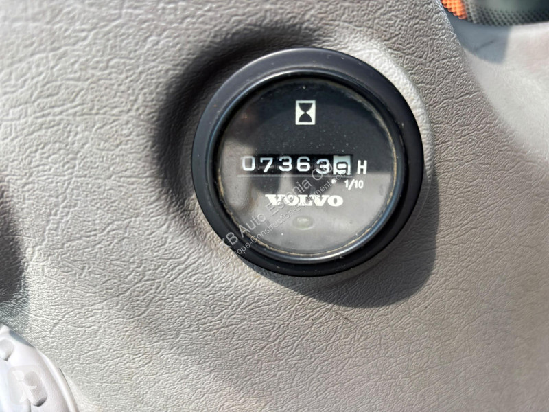 Skovel Volvo TILTROTATOR / CENTRAL LUBRICATION...
