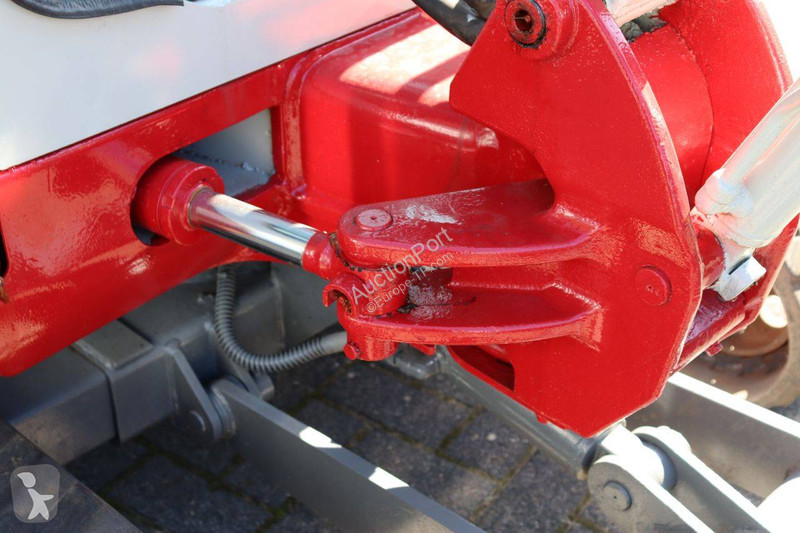 Skovel Takeuchi