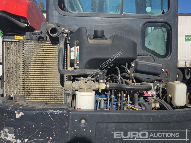 Skovel Bobcat E50