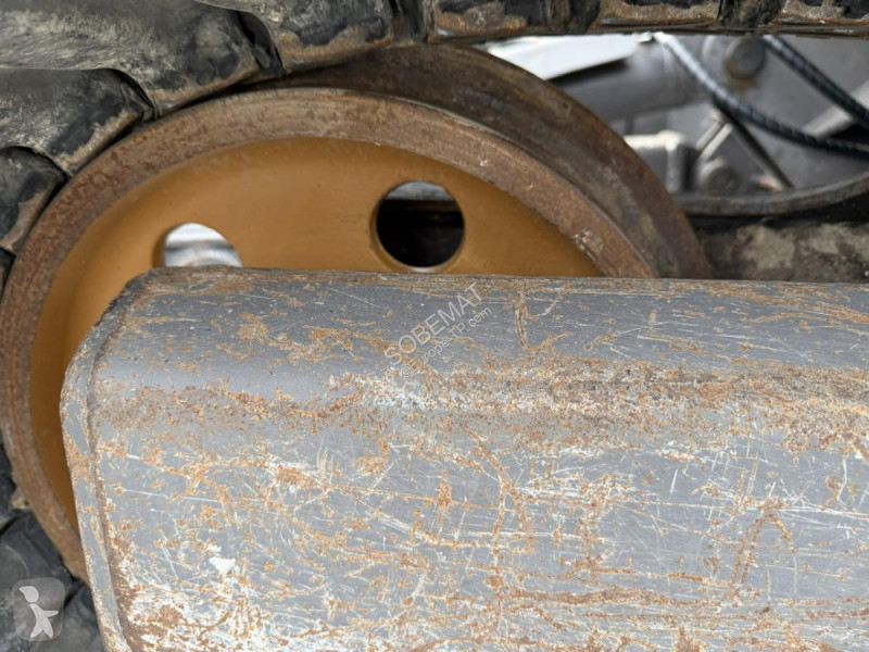 Excavadora Mecalac