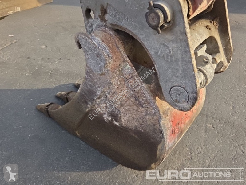 Excavadora Volvo ECR25D