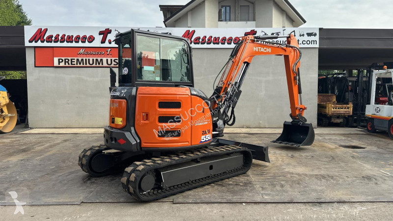 Escavatore Hitachi ZX55U-5A CLR