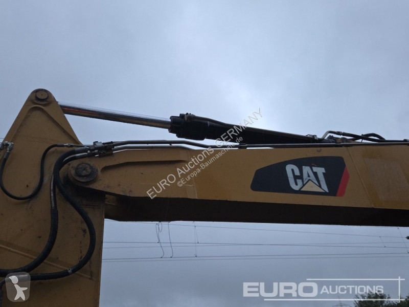 Pelle Caterpillar D