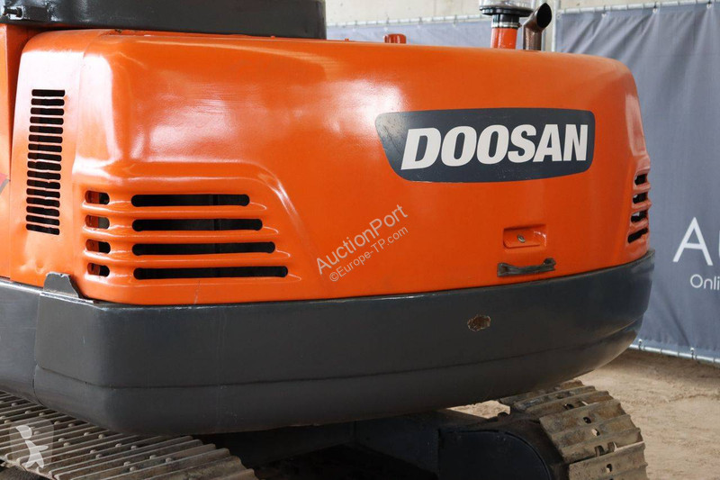Pelle Doosan DH55