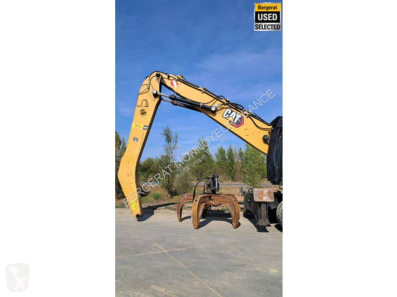 Pelle Caterpillar MH3024
