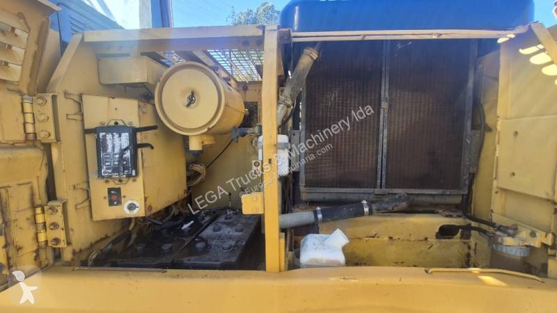 Excavator Caterpillar 320L