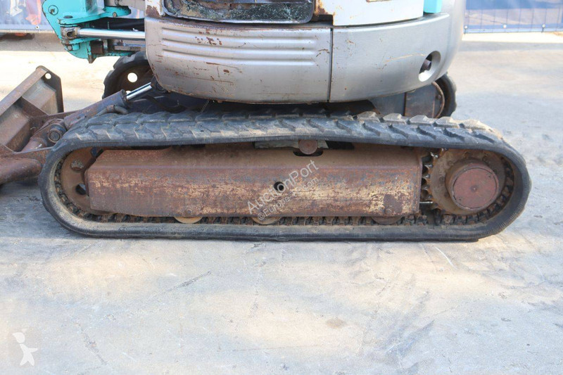 جرافة Kobelco SK25SR