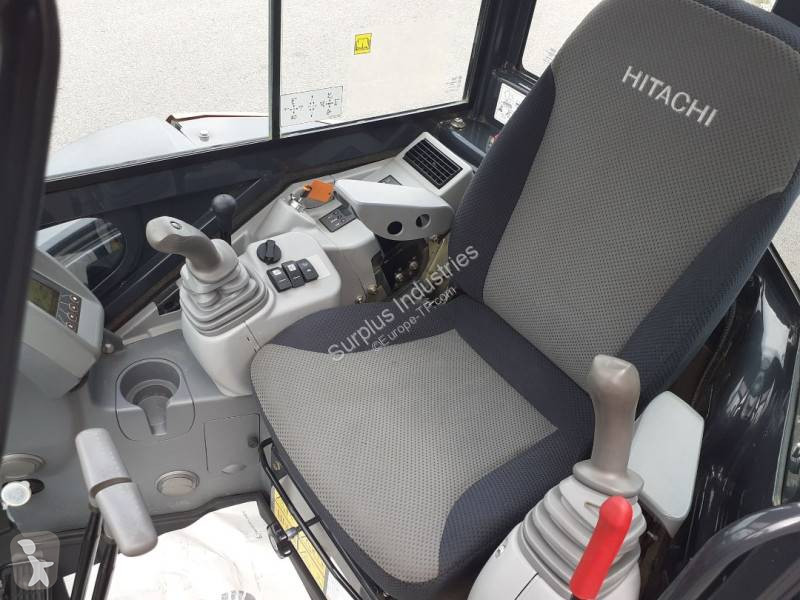 Pelle Hitachi ZX38 U6 CLR