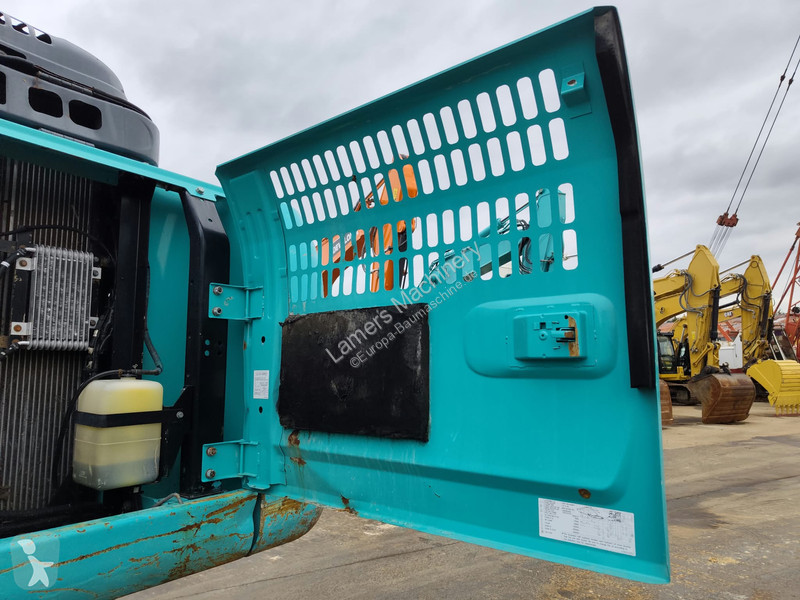 جرافة Kobelco SK350 NLC-9 .