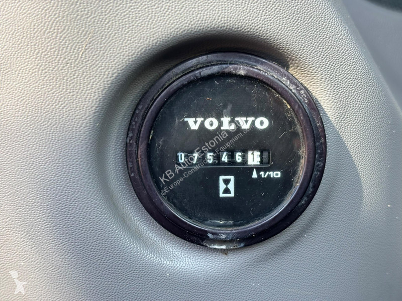 Багер Volvo ECR 355 EL 3D / AC / CENTRAL...