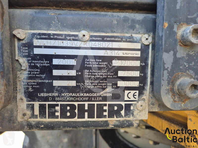 Багер Liebherr