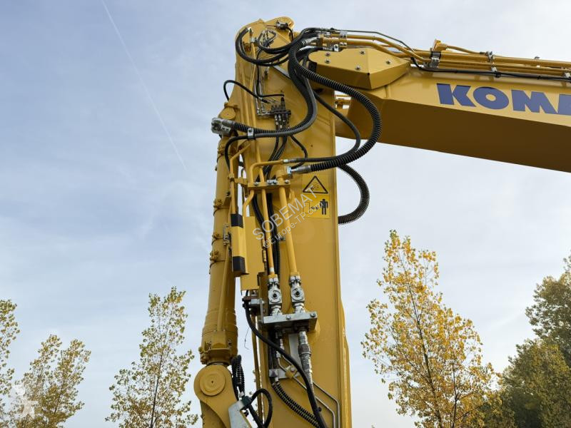 Escavadora Komatsu I-11E0
