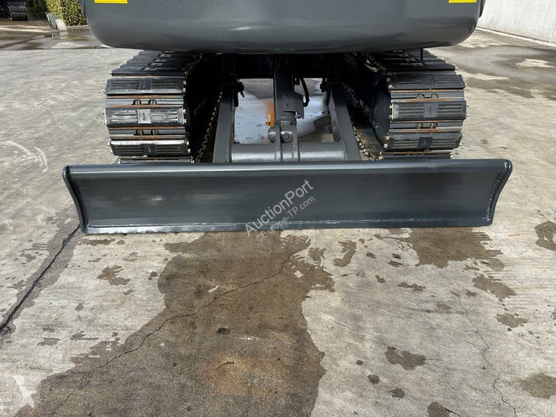 Escavadora Hyundai HX55