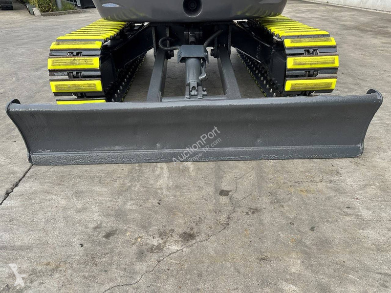 Escavadora Kubota KX135-3SZ