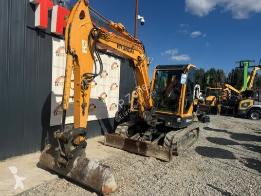 Escavadora Hyundai ROBEX 60CR-9A