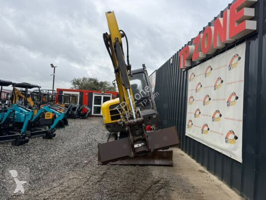 Escavadora Wacker Neuson