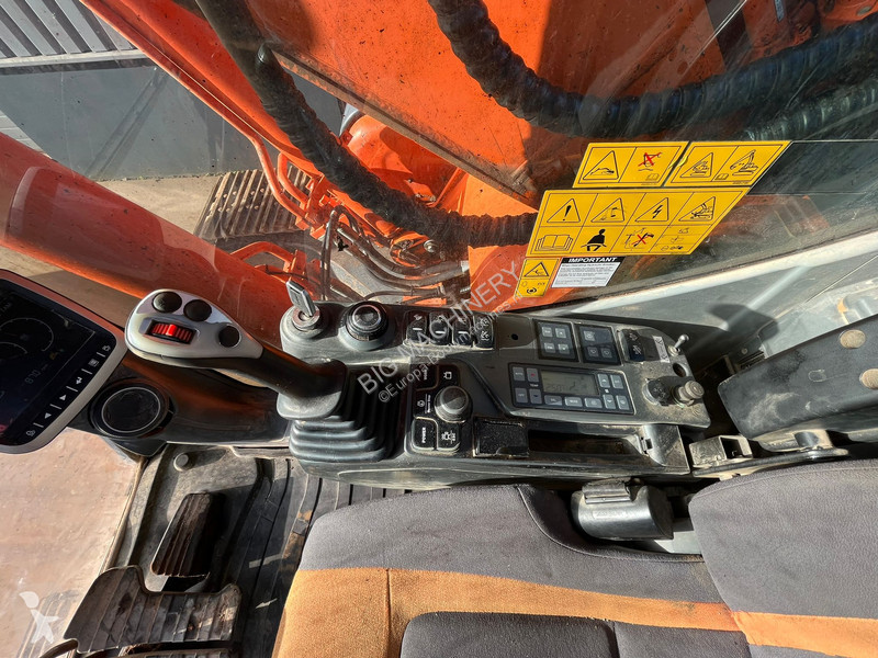 Escavatore Doosan -3