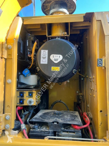 Escavadora Caterpillar LRR * 2011r. *...