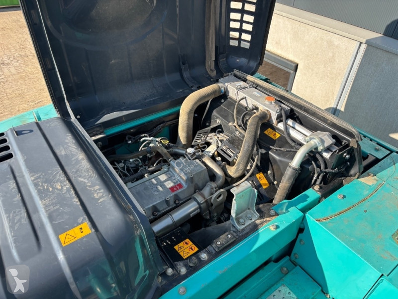 Escavadora Kobelco SK 210 LC-10 - Kobelco SK210