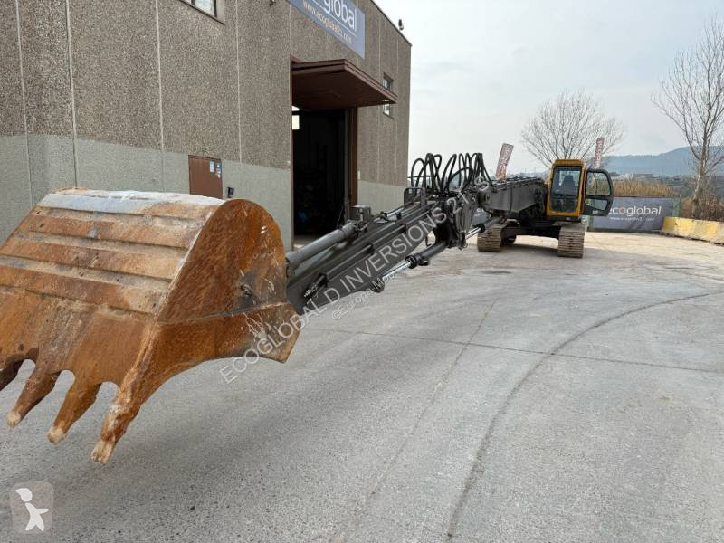 Excavadora Volvo