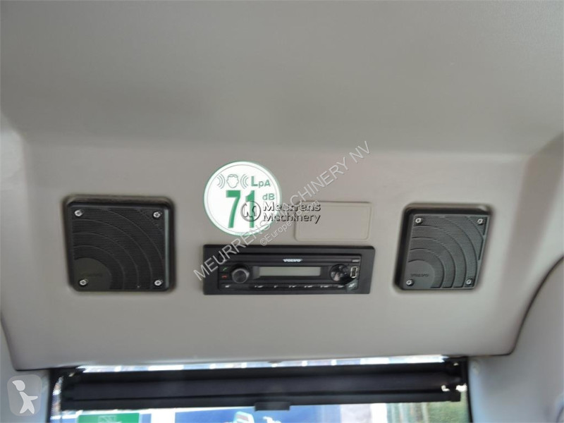 Lopatový nakládač Volvo