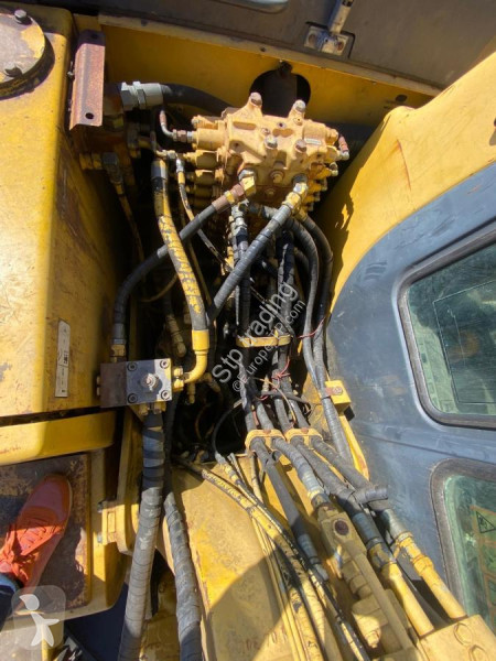 Graafmachine Komatsu 130ES-6K
